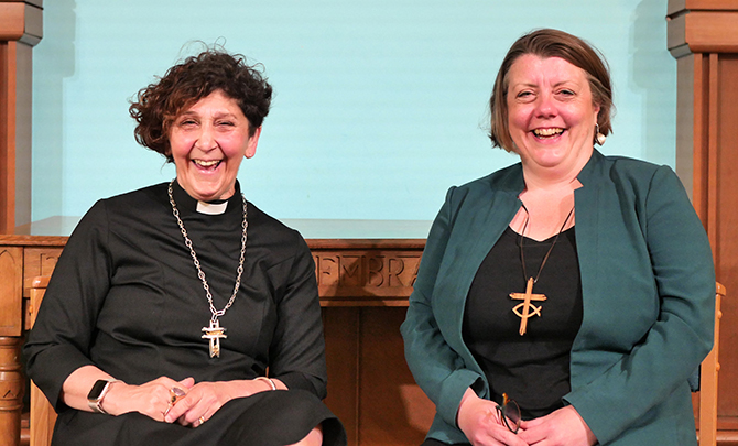 Unmoderated exchange